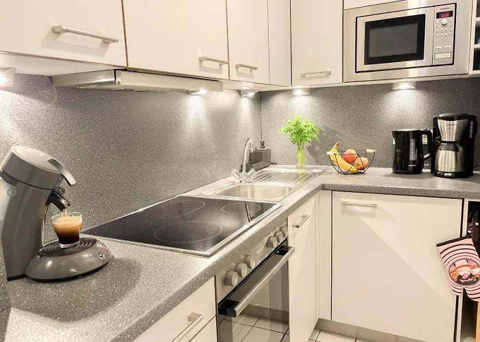 Gorch Fock Park 16 *